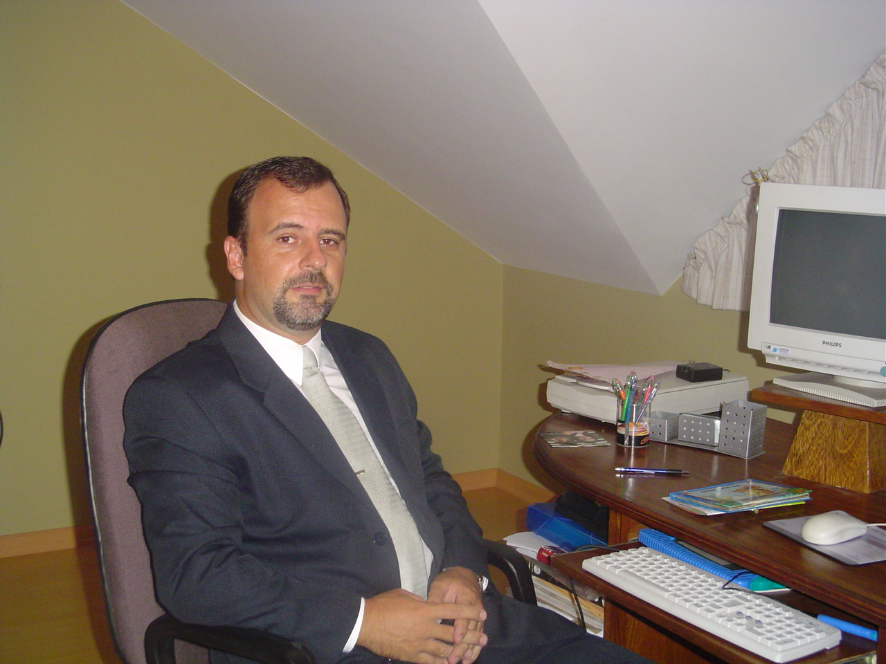 Welcome to Prof. Carlos Eduardo Pereira's Home-page